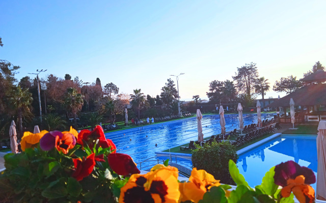 Uyutnaya S Vidom Na More Flat