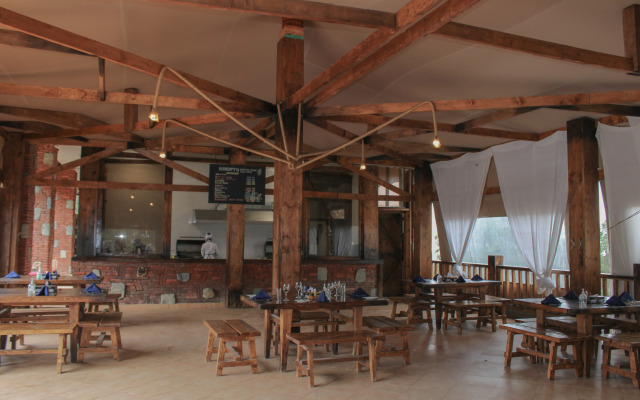 Отель Kuriftu Entoto Adventure Park