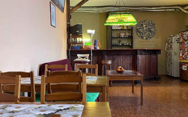 Отель Сафари