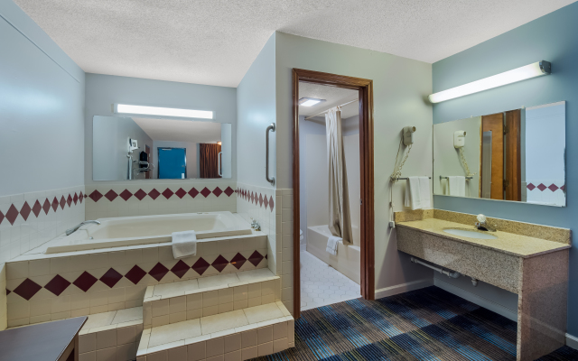 Rodeway Inn Augusta West Hotel