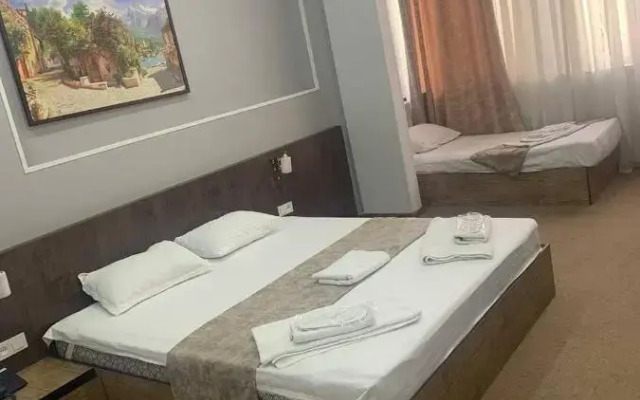 Art Rakat Hotel