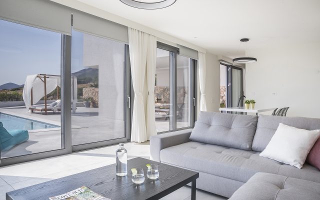 Oikos Boutique Residences Apartments