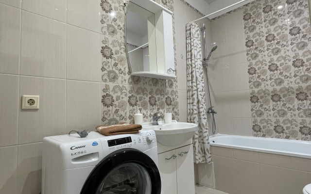 V Atmosfernom Tsentre Nemetskoy Derevni Flat