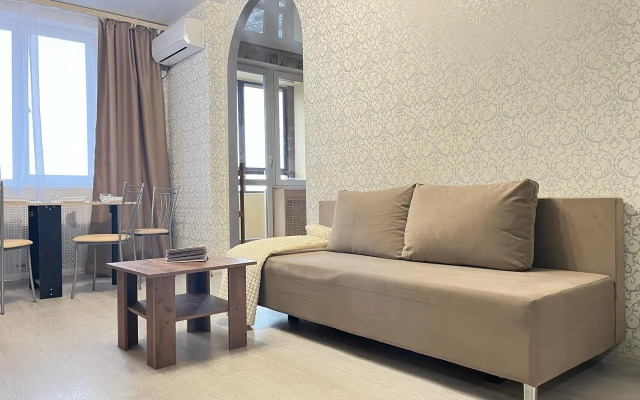 Апартаменты Уютные 3-комнатные на Июльских Днях 1к1