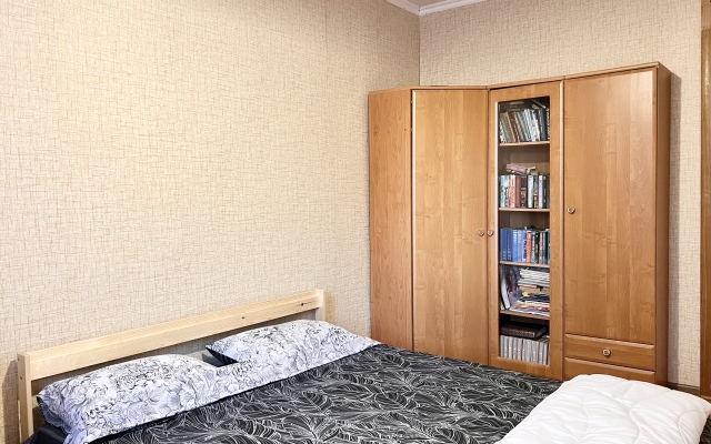 Na Dekabristov Flat