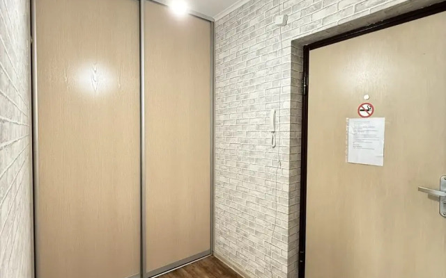 Na Karaulnoy Flat