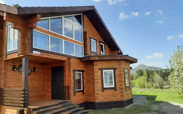 Izbushka Chalet