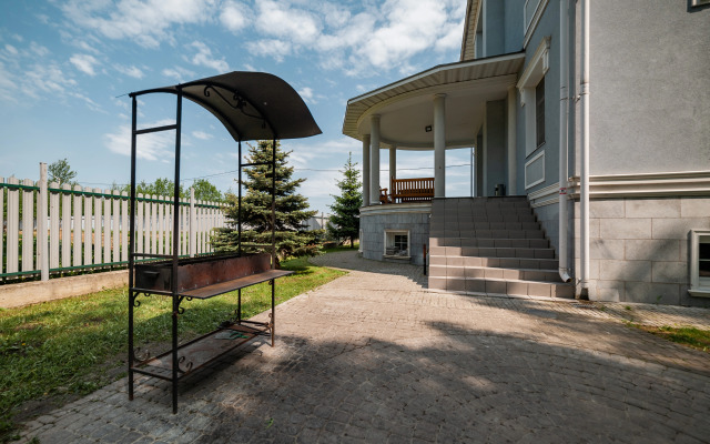 Частный дом Усадьба