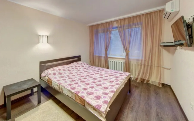 Апартаменты ИннХоум на Евтеева 5