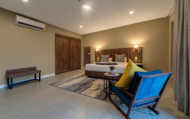 Central Hotel- Ridge