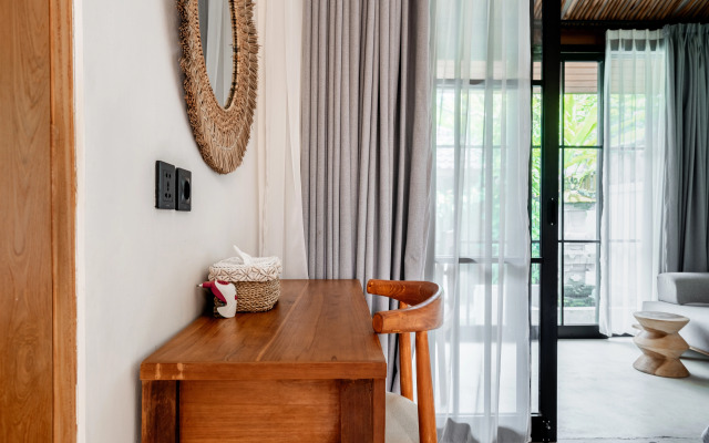 Hijau by EVDEkimi – Charming 2BR Escape with Pool, Outdoor Lounge, Lush Garden – Long Stay Extras Villa