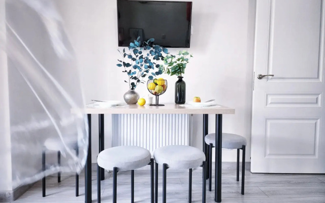 Квартира Точно Посуточно на Планеристов 55б