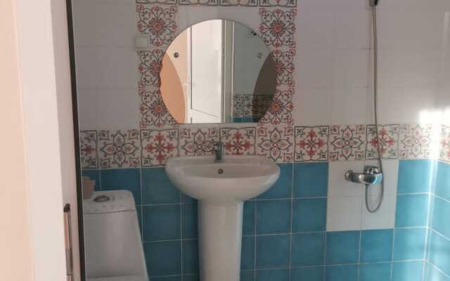 Lidiya Guest House