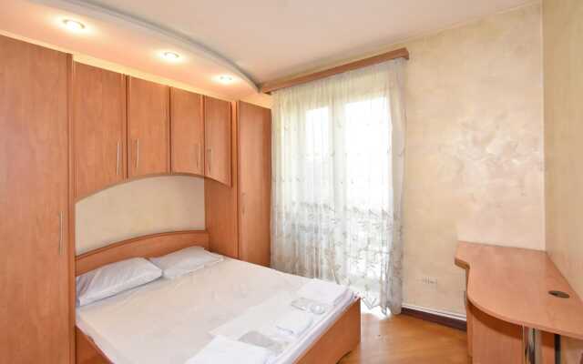 RentInnYerevan 25/14 Nalbandyan Street Apartments