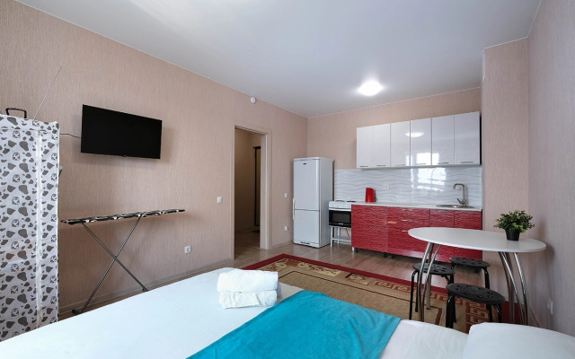 Квартира уютная на Титова 255/2