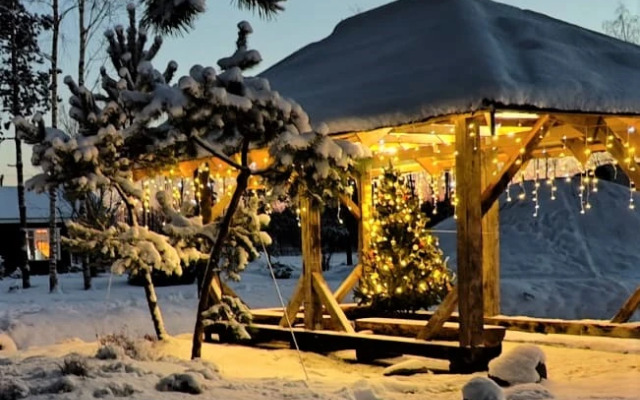 Шале с видом на сад