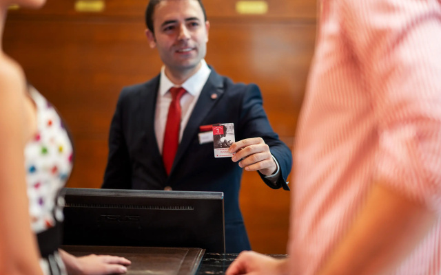 Ramada Plaza By Wyndham Istanbul City Center Hotel - Image 4
