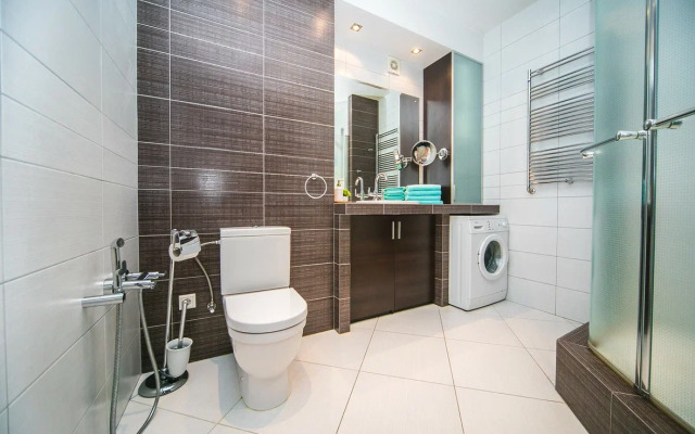 V Samom Tsentre Goroda Apartment