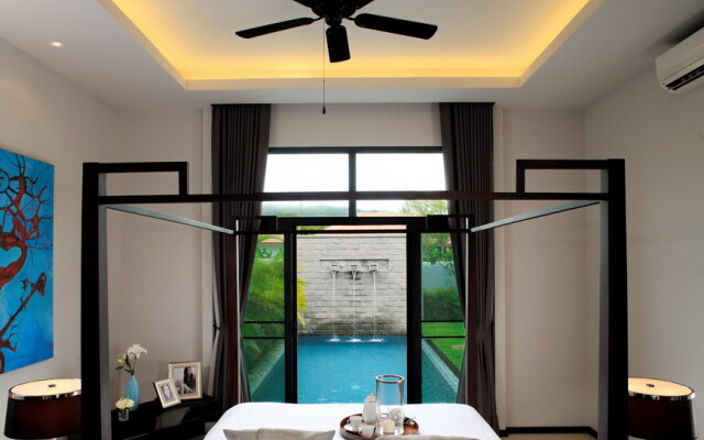 Two Villas Holiday - Onyx Style, Naiharn Beach