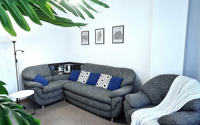 Квартира Мнтк