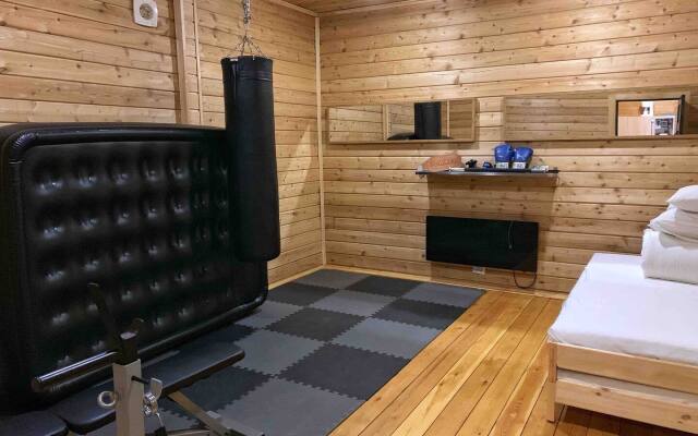 Дом с баней и камином