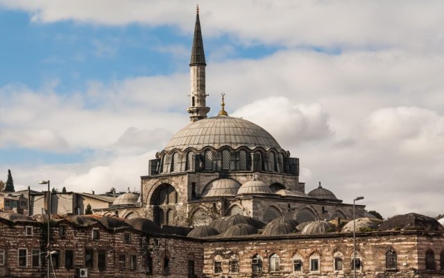 Hilton Istanbul Bomonti Hotel & Conference Center