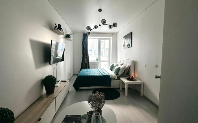 S Elegantnym Interyerom Ryadom S Parkom Flat