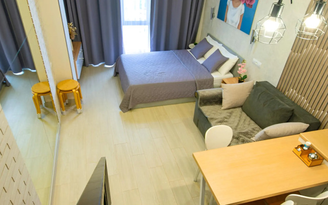 146/Dvyhyrovnevaya Studio v Slile Loft Flat