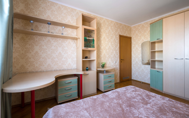 Апартаменты Moskva4you на Славянском бульваре