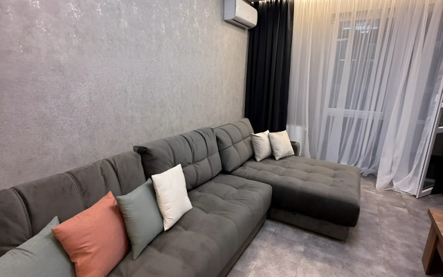 Uyutnaya Kvartira V Kurortnom Gorode Yalta Flat