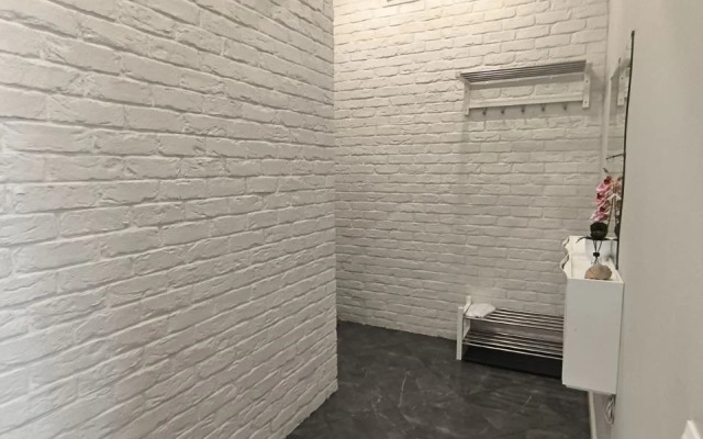 Prostornaya V Tsentre Vyborga S Parkovkoy Flat