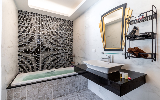 Luxury Villa Private Pool and Parking V6 Villa