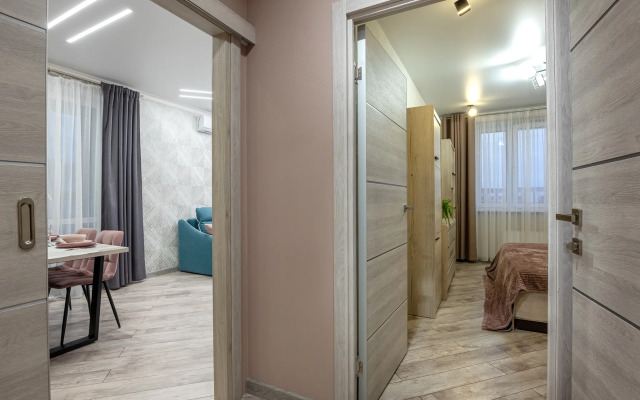Na Azata Abbasova 5 Flat