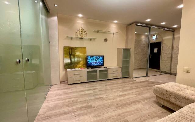 V Gosti Na Partizanskoy D 105 Flat