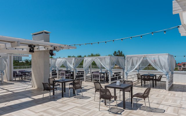 Alean Club Majestic Hotel