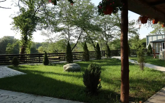 Апарт-отель Astoria Apartments