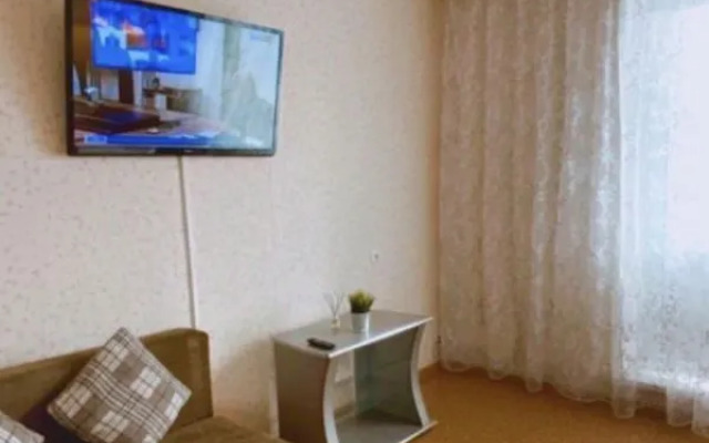 V Tsentralnom Rayone Chelyabinska Flat