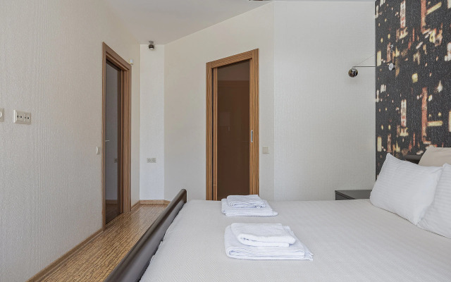 Квартира на Невзоровых