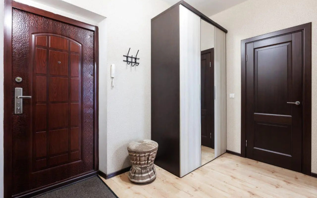 Квартира на Ул Семьи Шамшеных 24к2