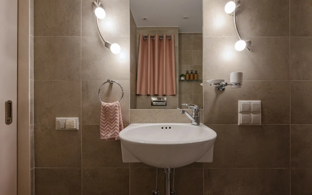 Квартира Myhome Yourhome на Беринга 5