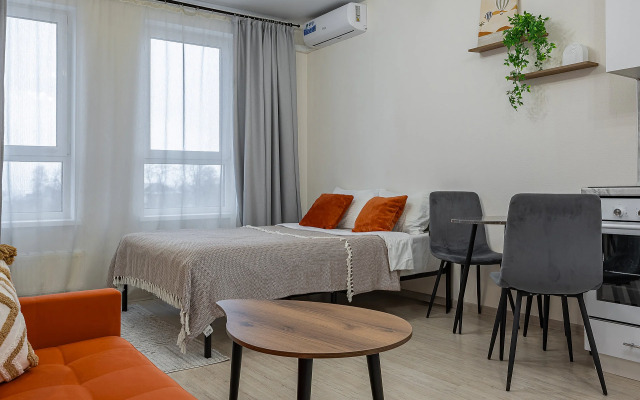 Квартира у Петровны. Студия в Ривер парке