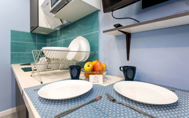 Апартаменты Студия с Кухней с Дизайнерским Ремонтом