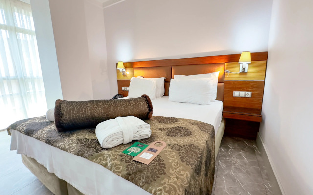 Armis Hotel