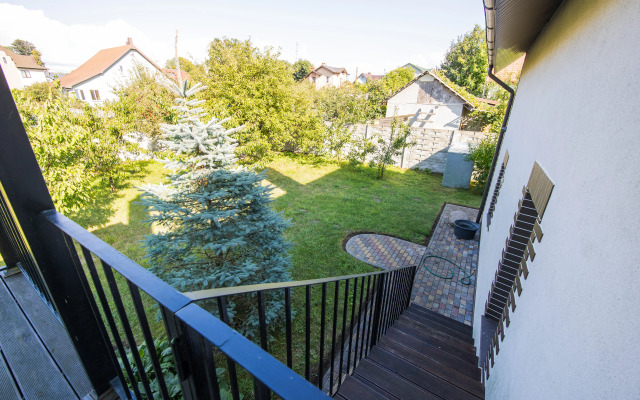 Chastnyij dom LovelyHome39 u morya v Baltijske Private house
