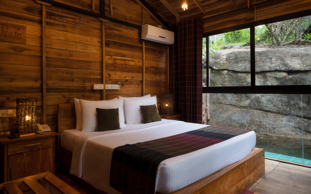 The Glenrock Hotel