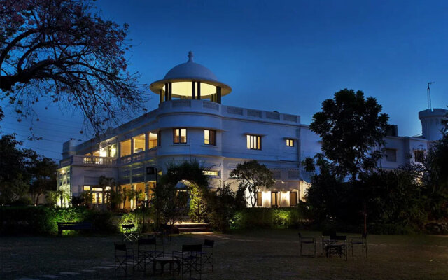 The Fort Unchagaon Garhmukhteswar Guest House