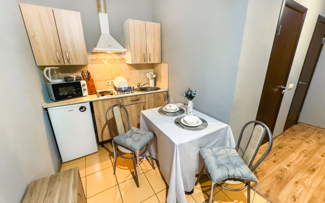 S zaseleniyem Lutshiy servis Posutochno50 Apartments