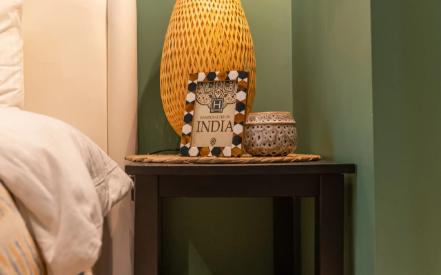 Апартаменты двухкомнатные в историческом центре Москвы