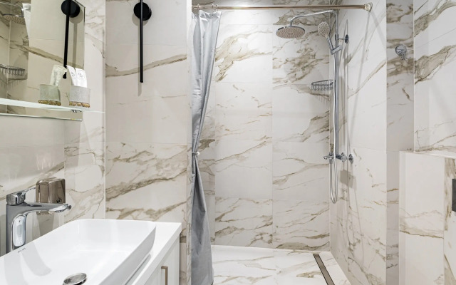 Flat Inn v ZHK dom "Chkalov" 15 etazh na Kurskom Vokzale Apartments