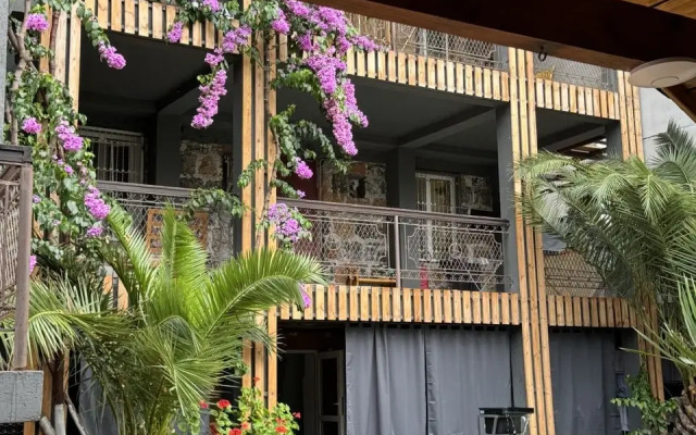 Aimara Hotel